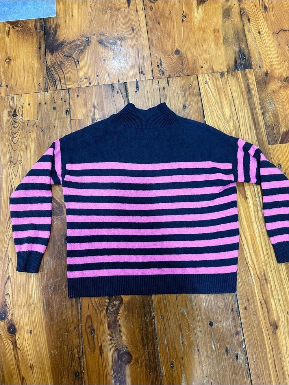 LOFT Navy and Pink Striped Sweater with buttons size large - Picture 9 of 11